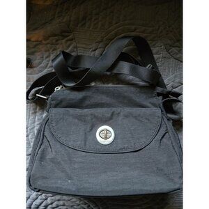 Baggallini Black and Sand Cali Crossbody Bag Purse